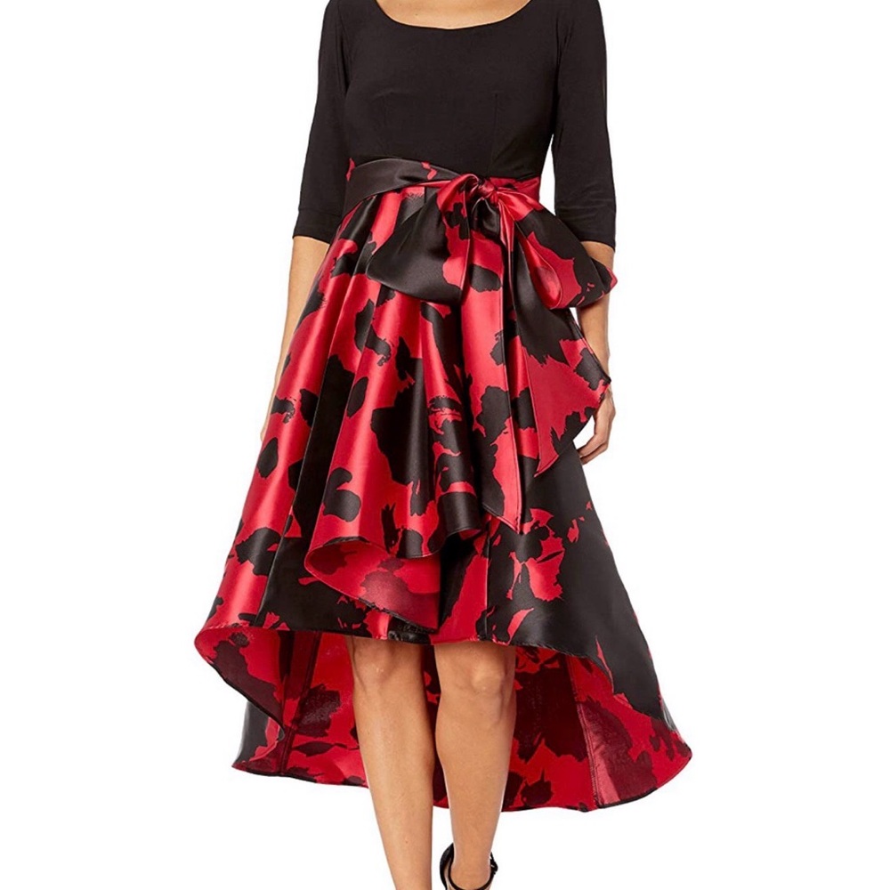 R & M Richards Elegant Black and Red Dress
